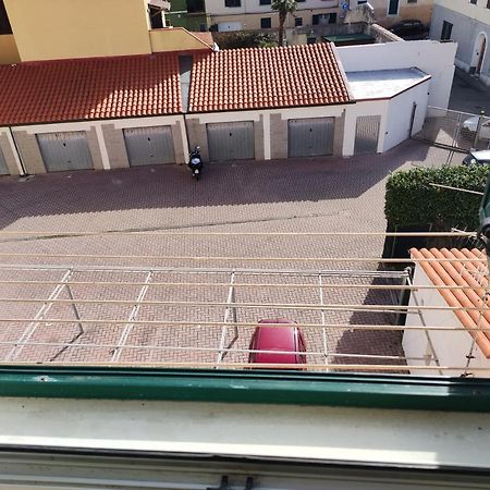 Il Grazioso Appartamento Di Chiara Con Posto Auto Privato Livorno Exterior photo