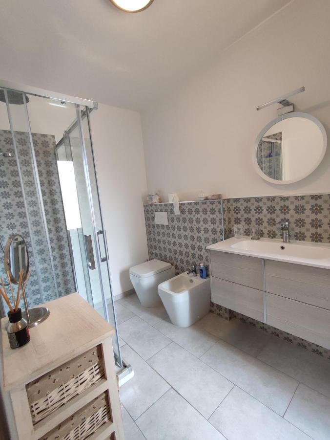 Il Grazioso Appartamento Di Chiara Con Posto Auto Privato Livorno Exterior photo
